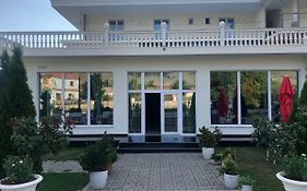 Hotel Taverna Zisi